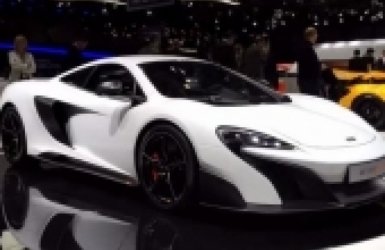 موقع يافا اليوم  - مكلارين 675 LT ومكلارين P1 GTR في استعراض للقوة!