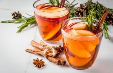 موقع يافا اليوم  - مشروب التفاح بالقرفة الساخن.. صحتين
