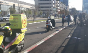 موقع يافا اليوم  - تل أبيب: إصابة شاب (19 عامًا) بجراح خطيرة إثر حادث طرق